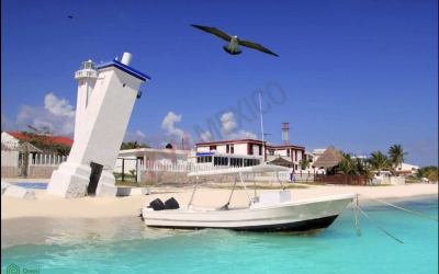 #106 Puerto Morelos - Regatta 3 BD 4 BA Condo - Puerto Morelos beach and leaning lighthouse