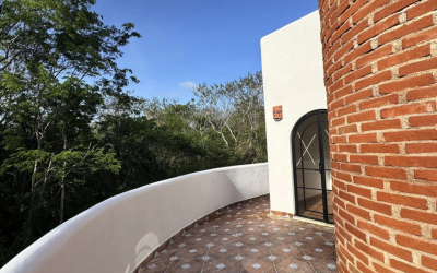 #106 Puerto Morelos - Regatta 3 BD 4 BA Condo - balcony off bedroom