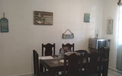 #39 Puerto Morelos - Villas la Playa, Ground floor apartment dining room table and chairs