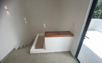 #40 Puerto Morelos - Aldea Umm stairway to rooftop access