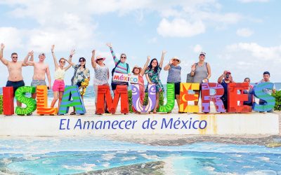 people-posing-portrait-sign-my trish advisor-isla mujeres-tour-mexico-caribbean-travel-cancun-playa del carmen